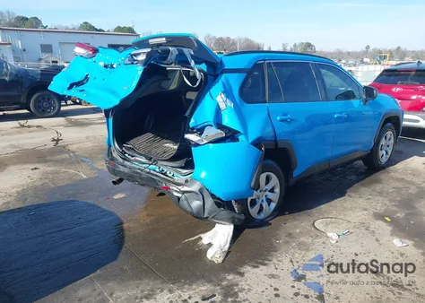 2021 Toyota Rav4 Le z USA, uszkodzony, nr VIN 2T3H1RFV5MW128629